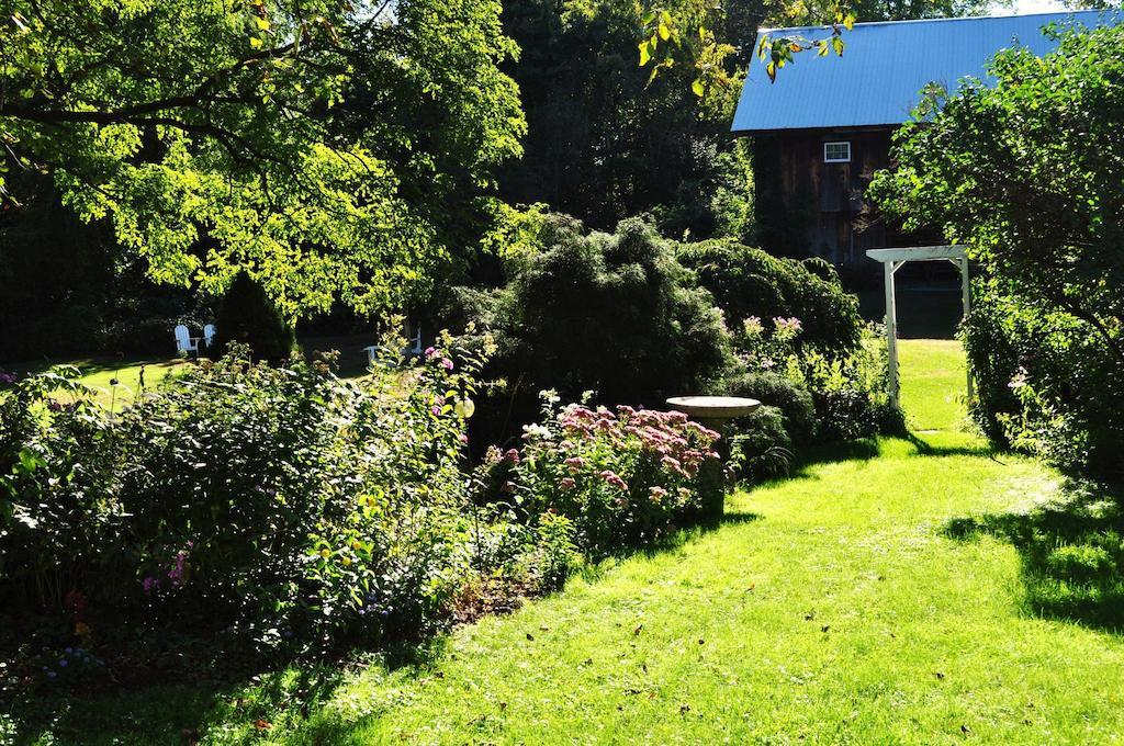 Colby Hill Inn Henniker Exterior foto