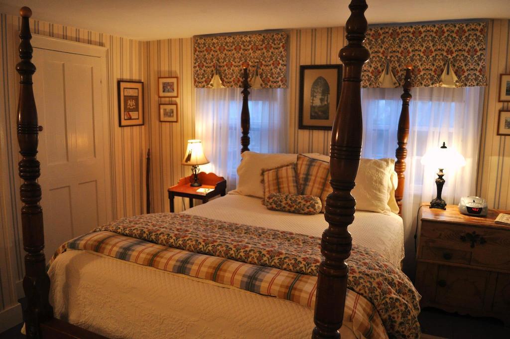 Colby Hill Inn Henniker Zimmer foto